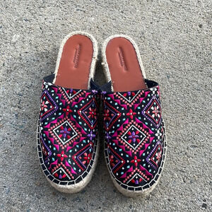 American Eagle Embroidered Mule Platform Espadrille Shoes size 8
